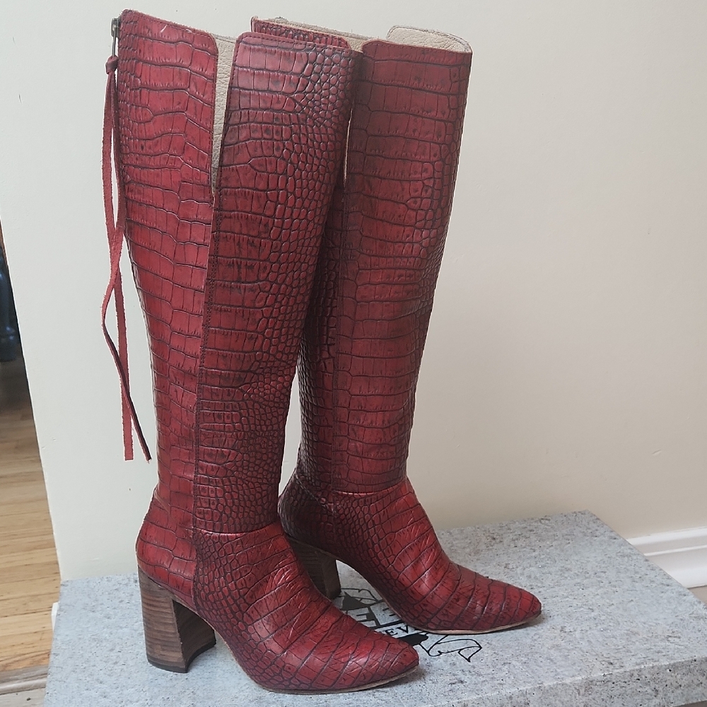 Freebird by Steven Red Croc-Embossed Heeled Boots